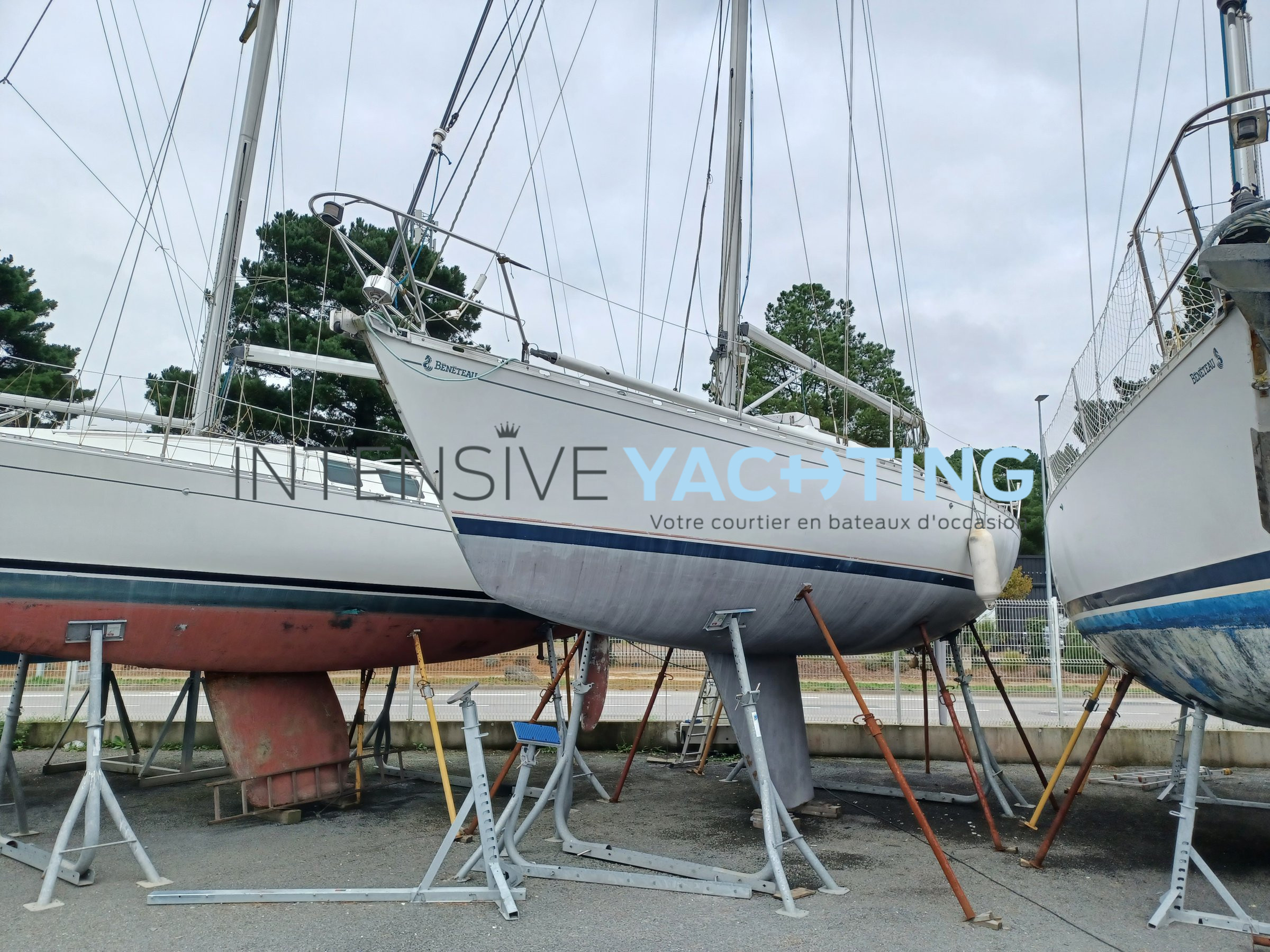 FIRST 375 INTENSIVE YACHTING BROKER BRETAGNE FINISTERE