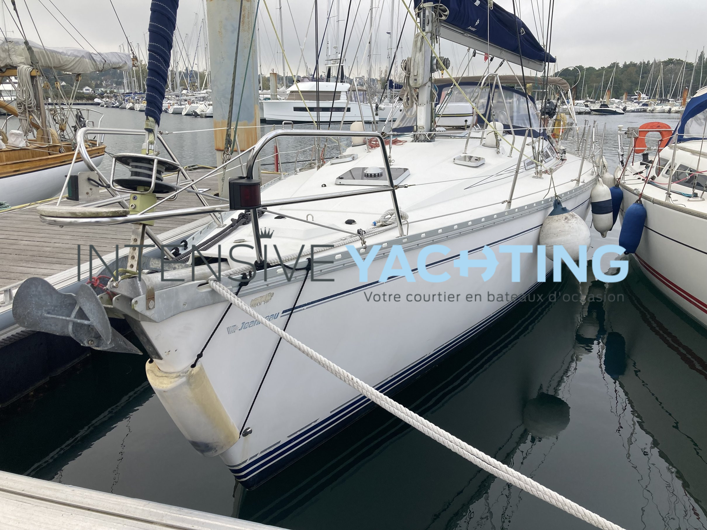 1 SUN MAGIC 44 TEAM INTENSIVE YACHTING BROKER BRETAGNE