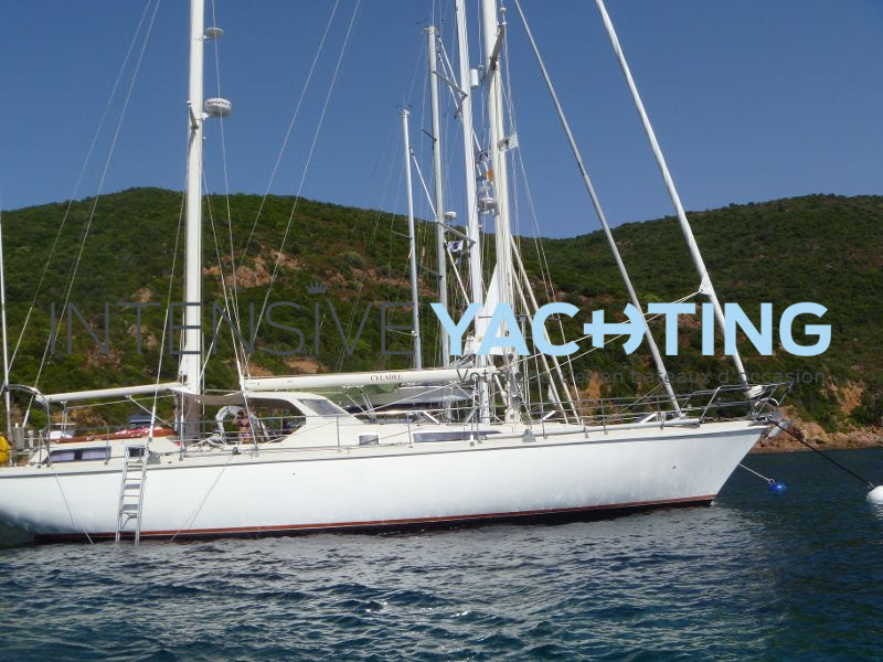 1 AMEL MANGO À VENDRE INTENSIVE YACHTING BROKER FINISTÈRE MORBIHAN BRETAGNE